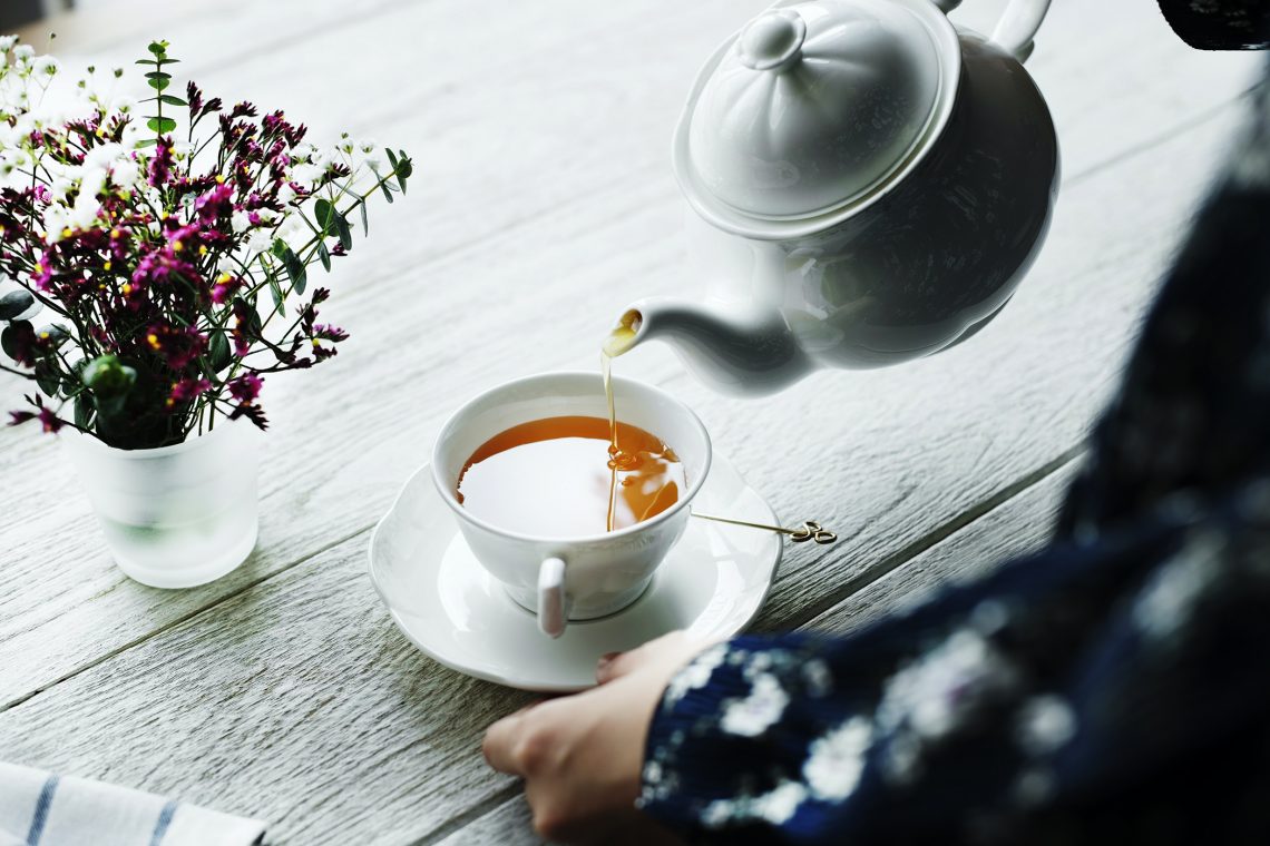 Herbata to nie tylko smaczny napój. Ma także pozytywny wpływ na nasze zdrowie