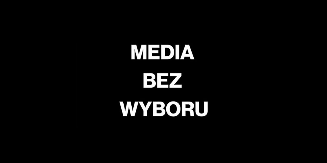 Tekst o proteście mediów przeciwko nowemu podatkowi. Na zdjęciu: Czarne tło z białym tekstem - HelloZdrowie