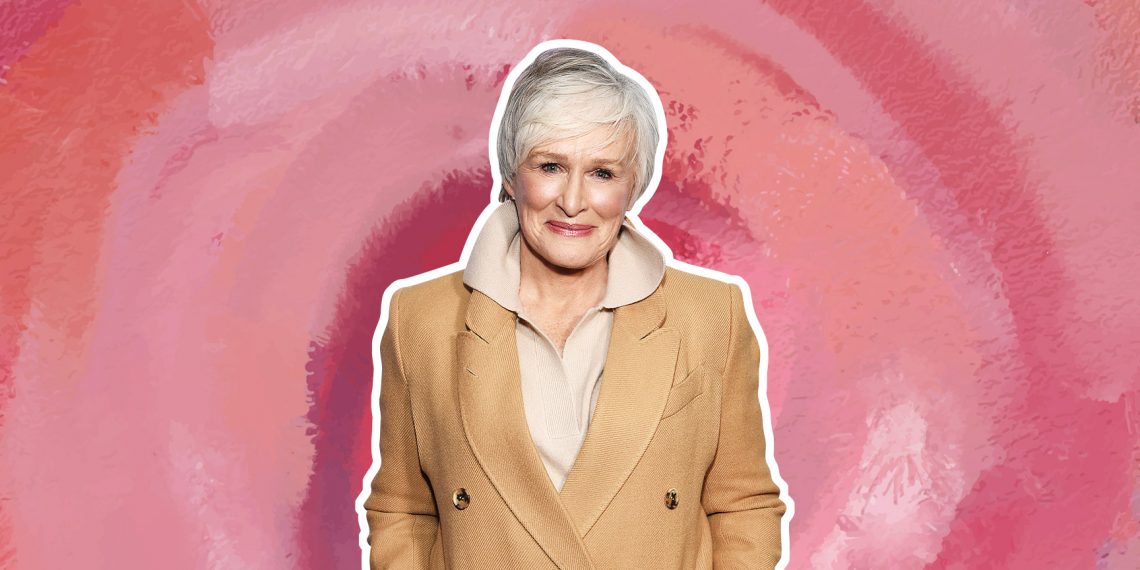 Tekst o Glenn Close i chorobach psychicznych. Na zdjęciu: Kobieta w płaszczu - HelloZdrowie