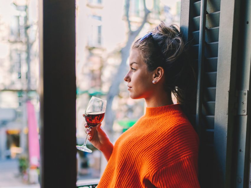 "Czerwone wino jest dobre na krew" - mit czy prawda? Odpowiadają eksperci z Dietetyki #NieNaŻarty