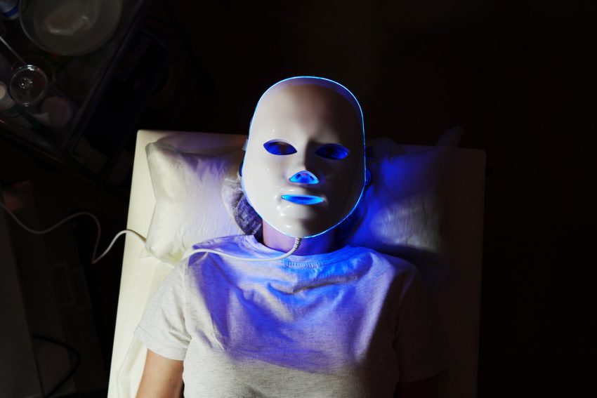 Maska LED na twarz