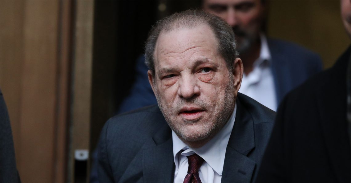 Nowe zarzuty dla Harveya Weinsteina. Jego pobyt w więzieniu może się wydłużyć