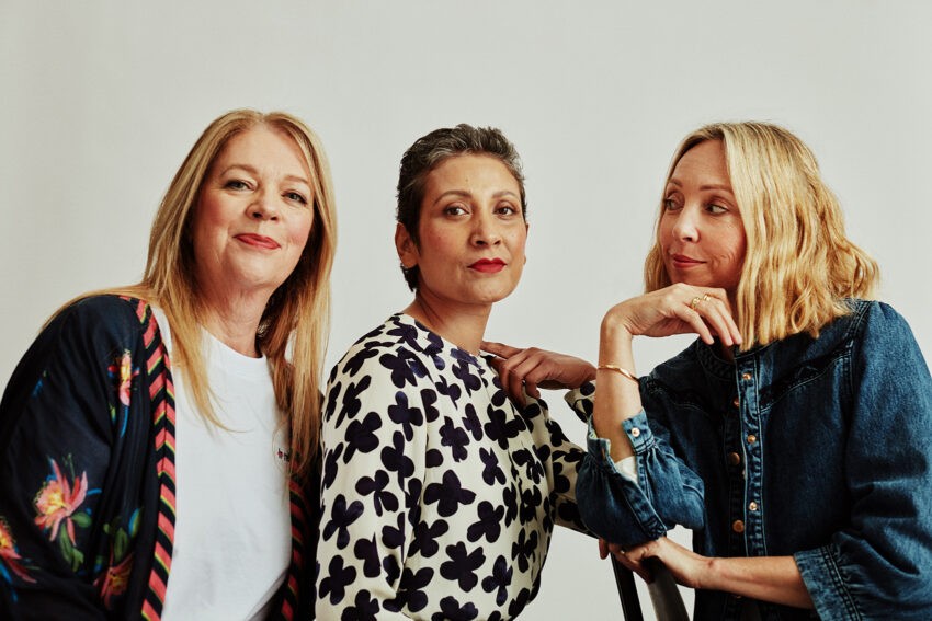 Trzy kobiety w okresie menopauzy - HelloZdrowie