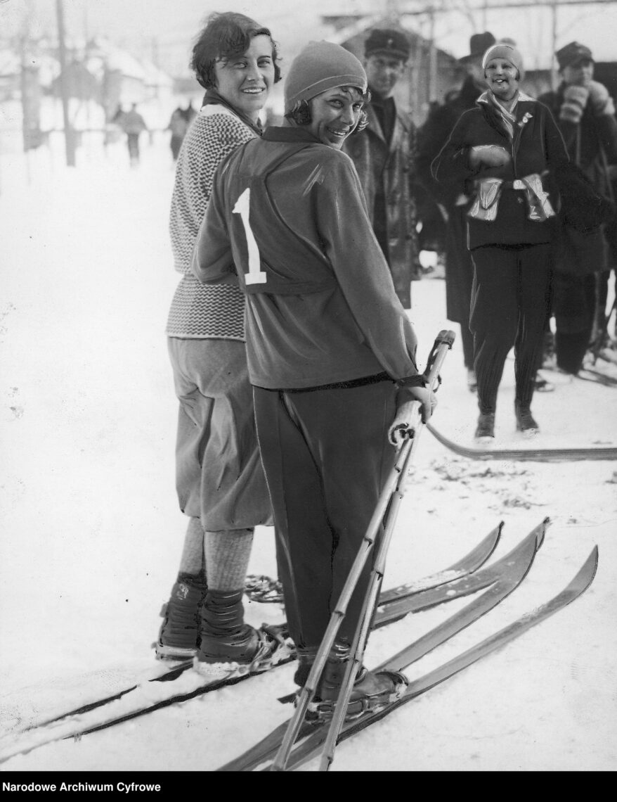 Loteczkowa na nartach, rok 1927 /fot. NAC