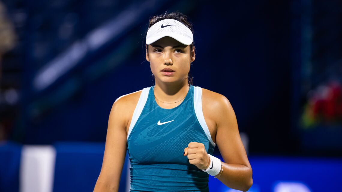 Emma Raducanu na turnieju Dubai Duty Free Tennis Championships